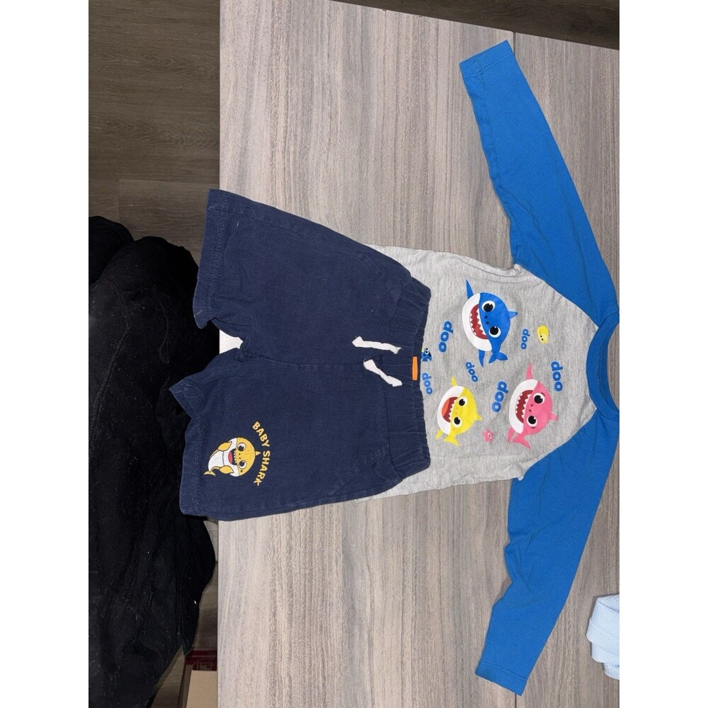 Toddler Boy Baby Shark 2-Piece Outfit Set Shirt 3T Shorts 4T